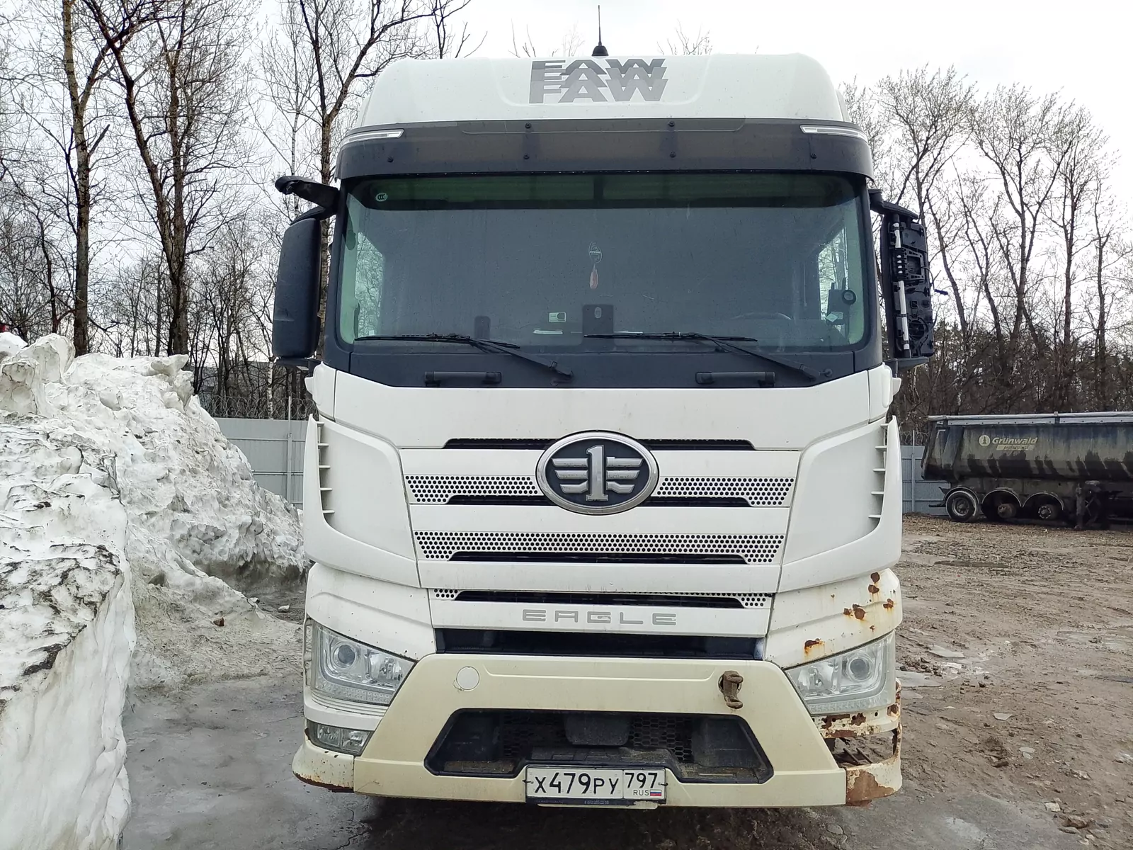 FAW J7 6x4 Седельный тягач
