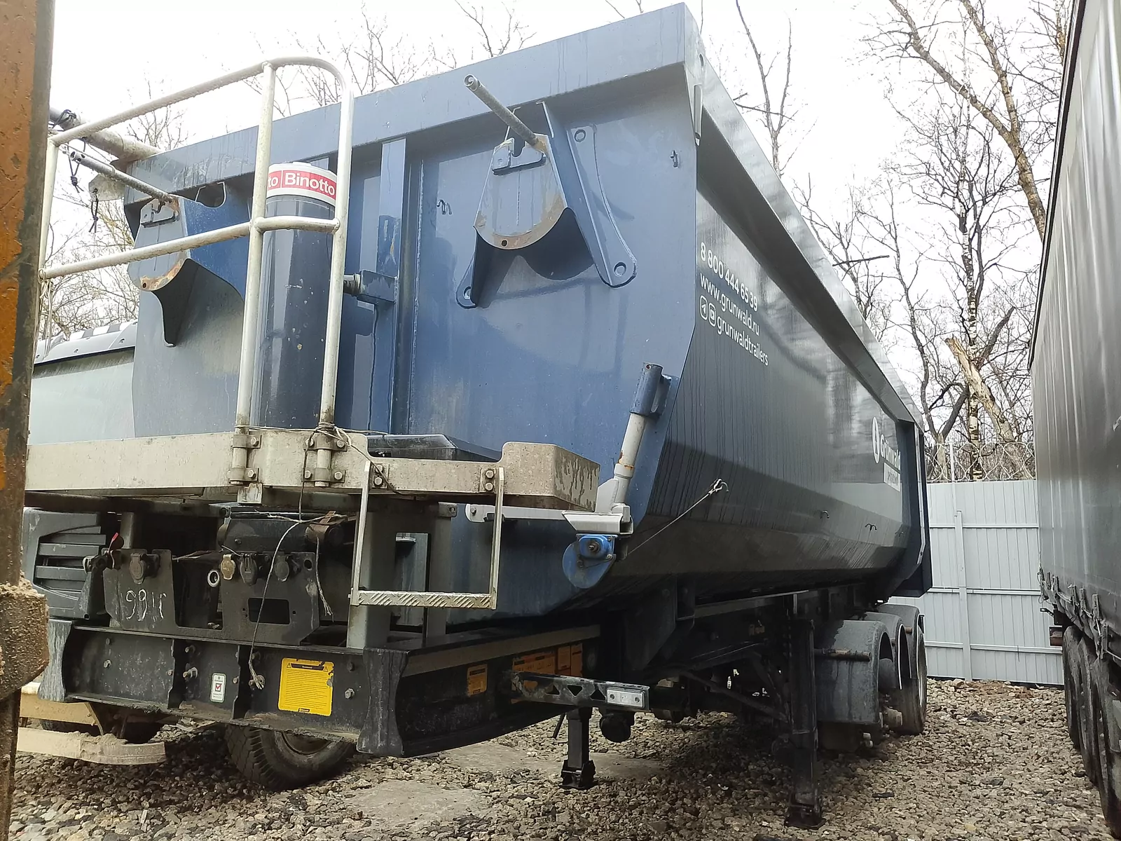 Grunwald 9453 Полуприцеп самосвальный