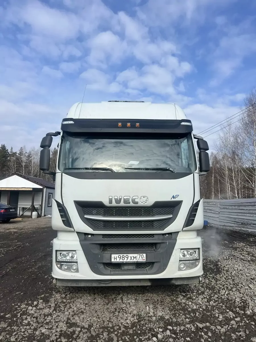 IVECO STRALIS 4x2 Седельный тягач