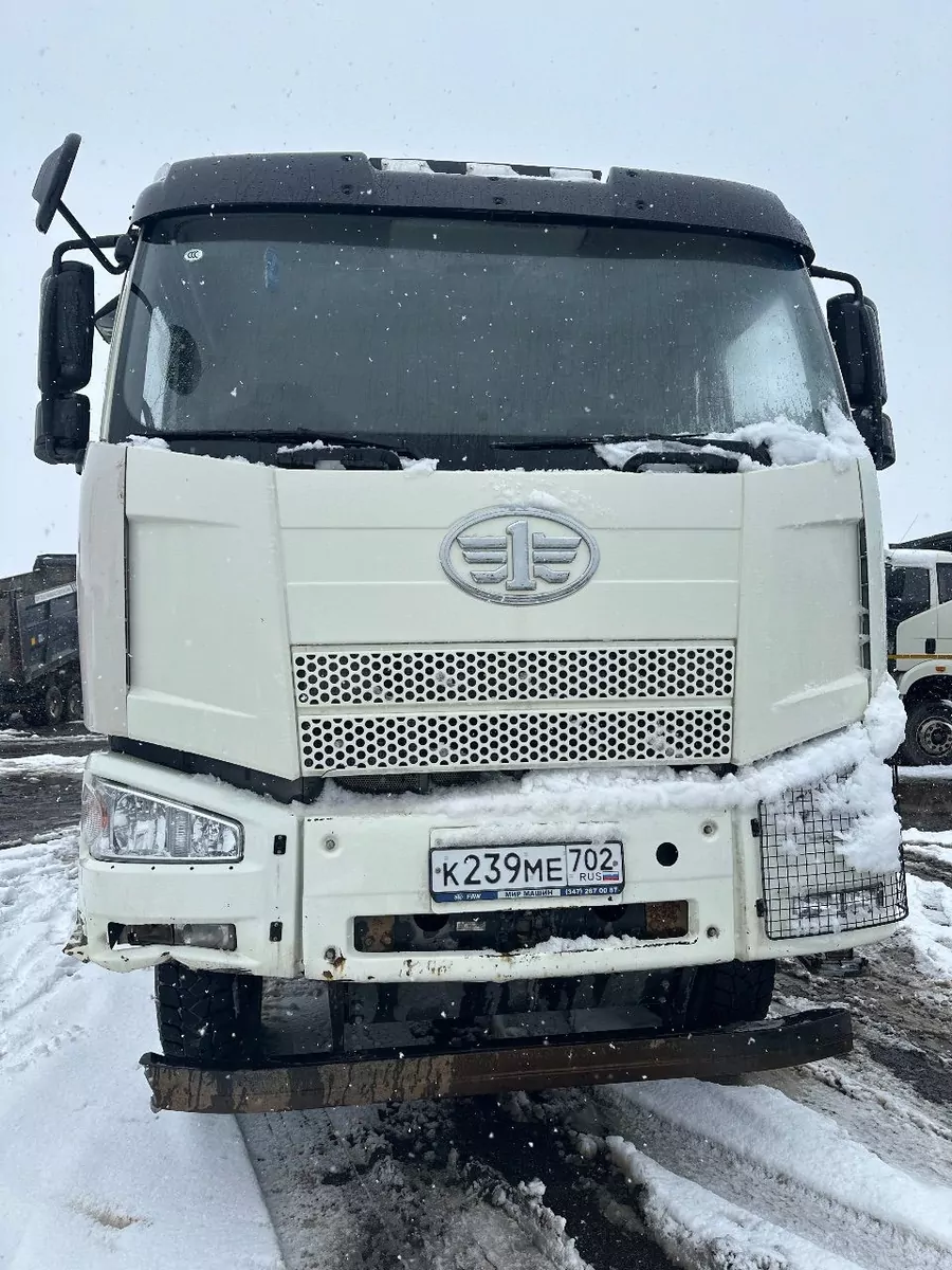 FAW J6 6x4 Самосвал