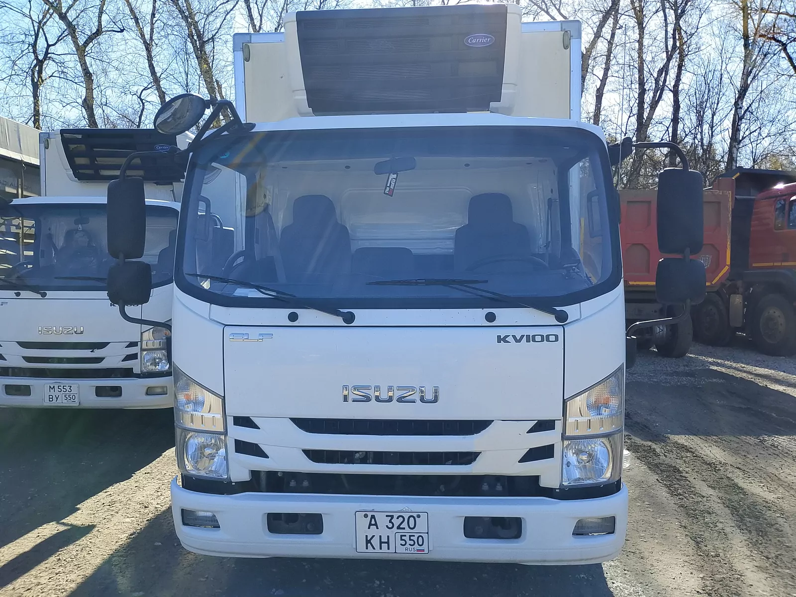 Isuzu ELF 7.5 (NPR) Изотермический/рефрижератор