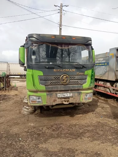 Shacman SX33186W366C 8x4 Самосвал