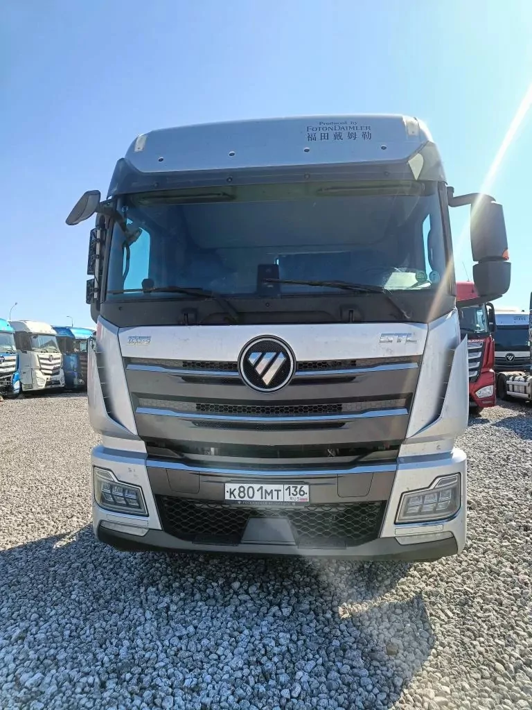 Foton AUMAN BJ4189Y6ADL-01 4x2 Седельный тягач