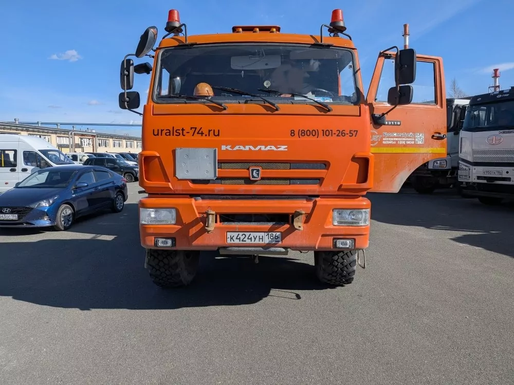 НПО Трансмастер 4671M2-11 на шасси КамАЗ 43118 6x6 Автотопливозаправщик