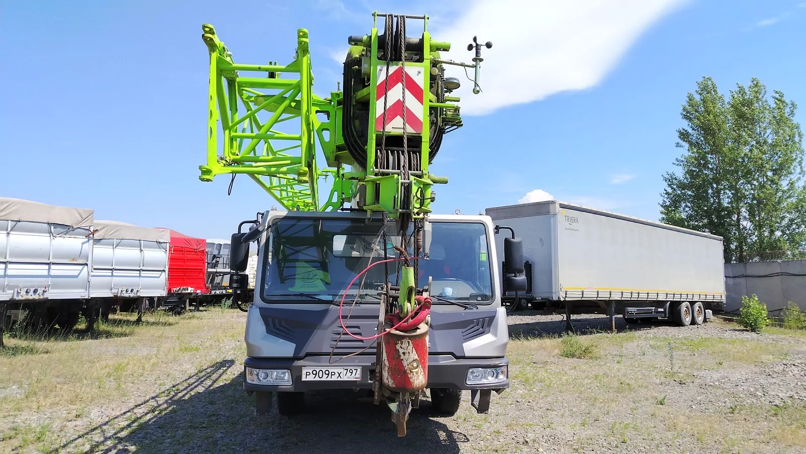 Zoomlion ZTC300V 6x4 Автокран