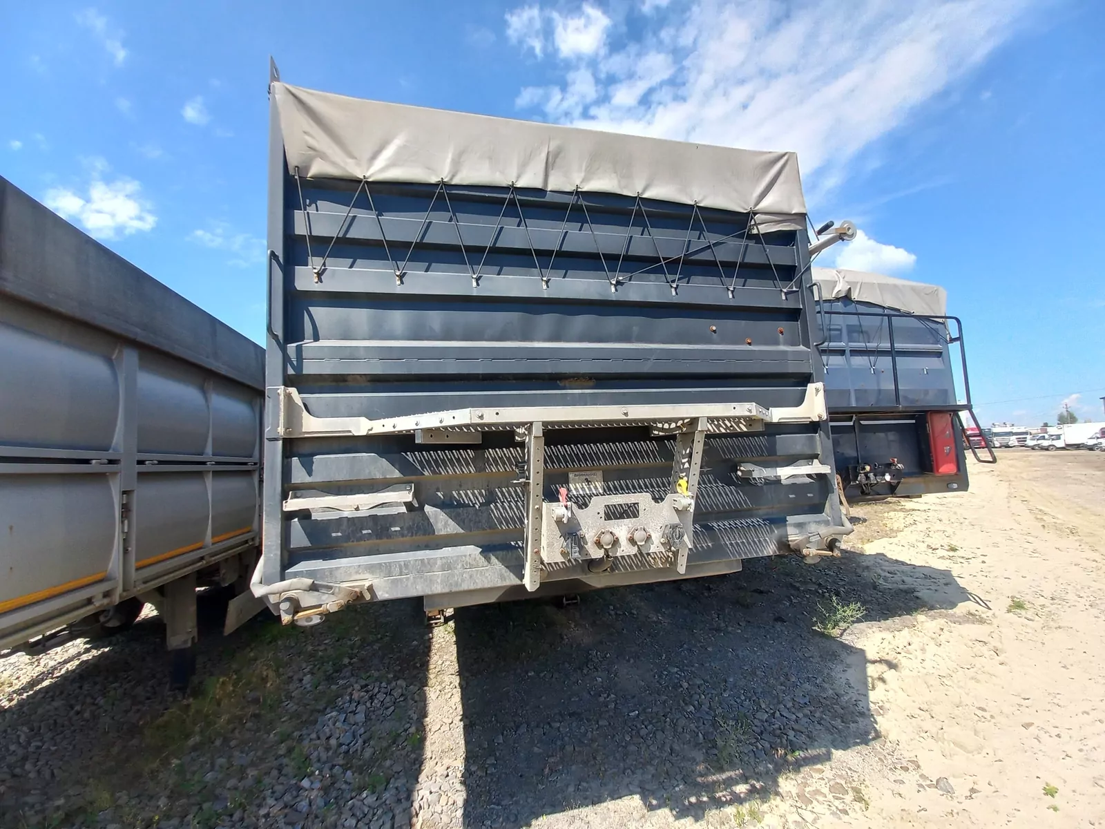 BONUM 914295-02 Полуприцеп зерновоз