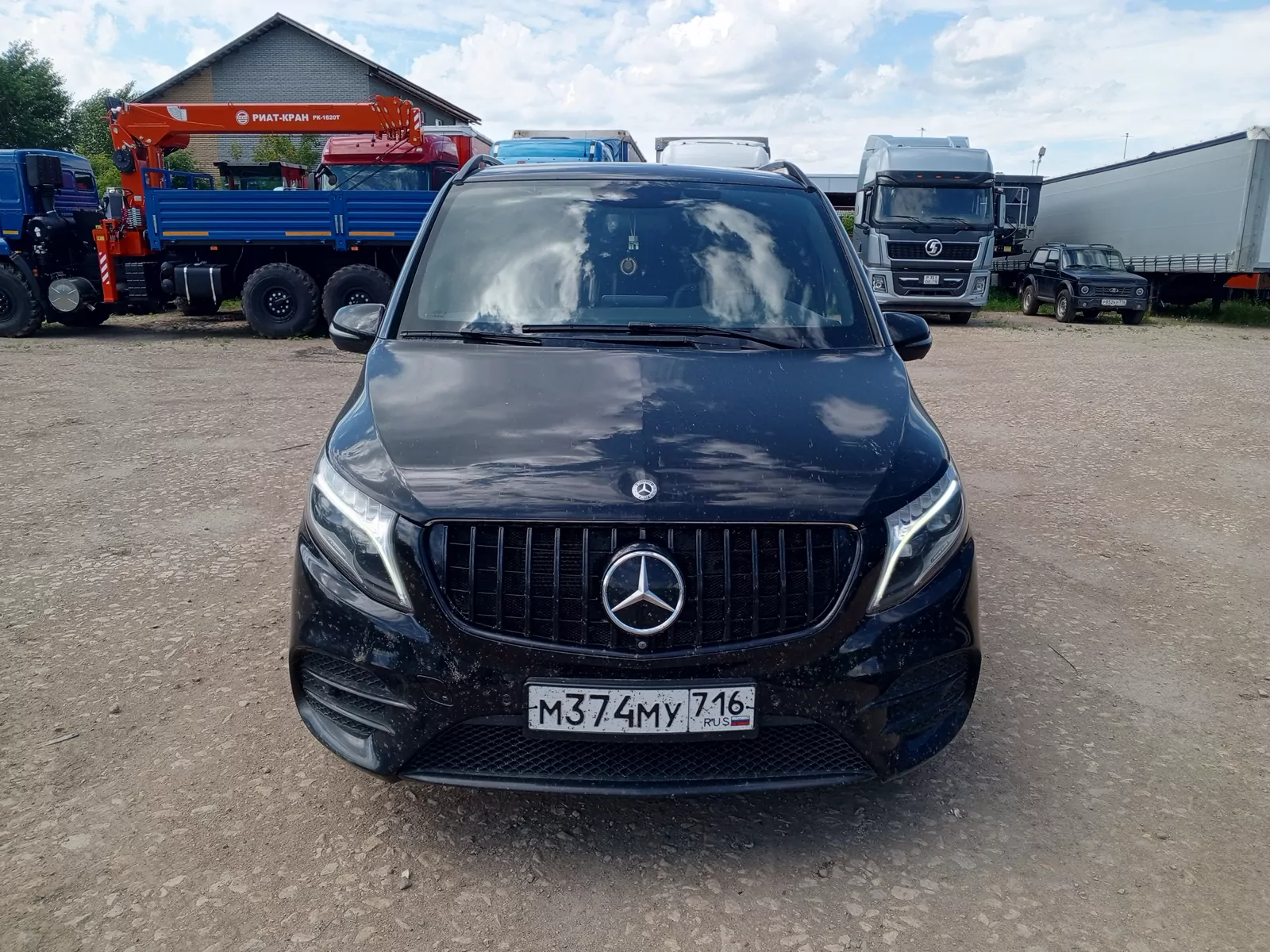 Mercedes-Benz V-CLASS