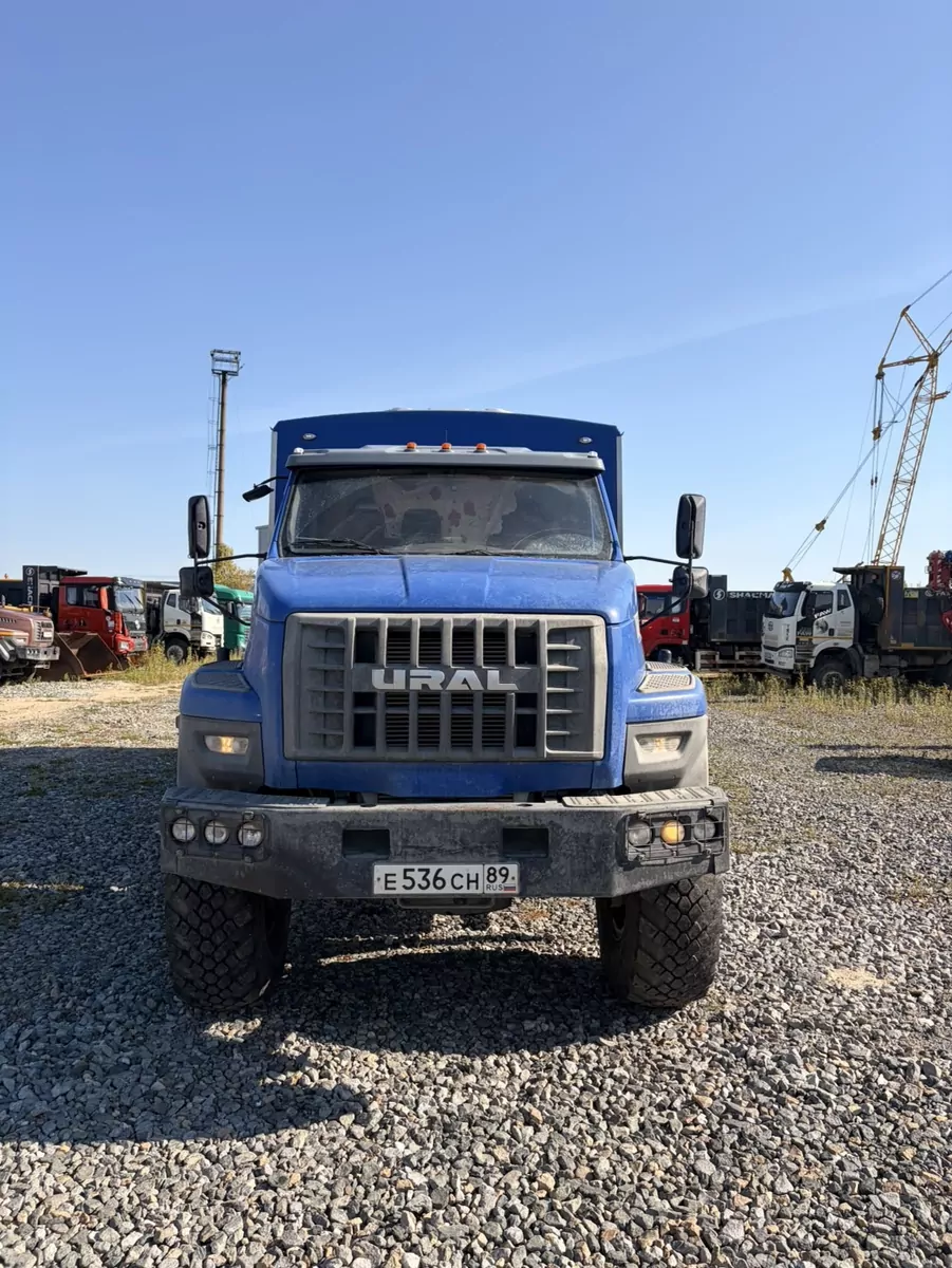 Ural 3255 6x6 Вахтовый автобус