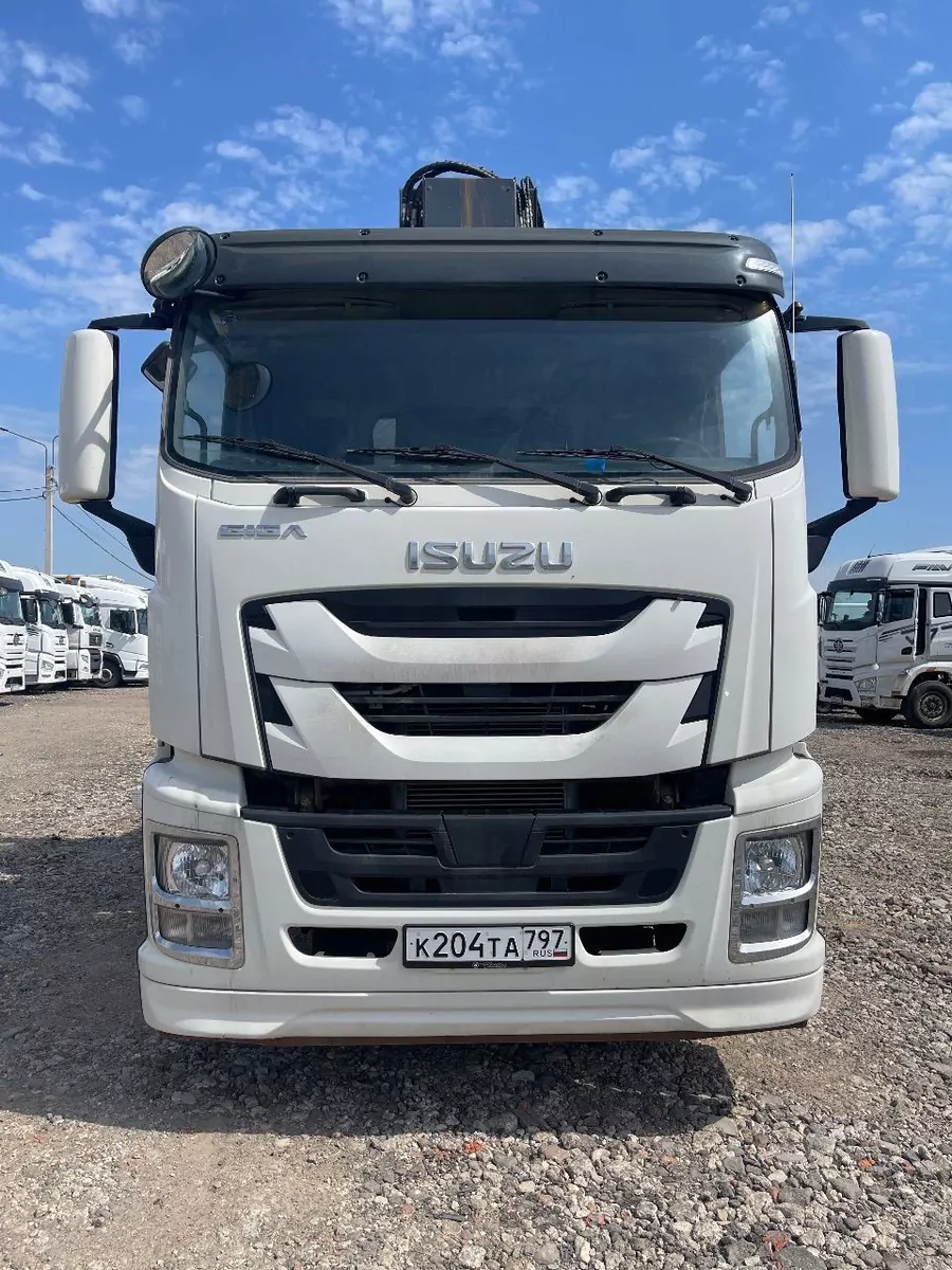 Isuzu Giga 6x4 Автовышка