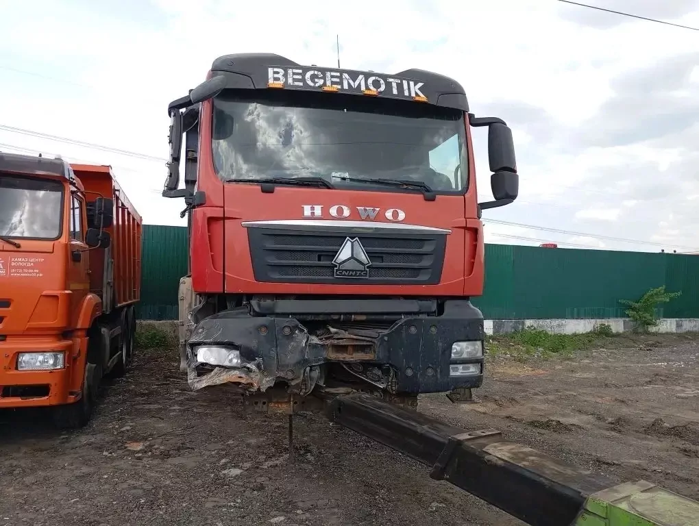 Howo T5G 8x4 Самосвал
