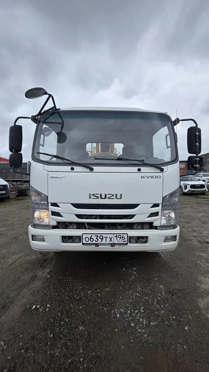 Isuzu ELF 8.3 Автовышка