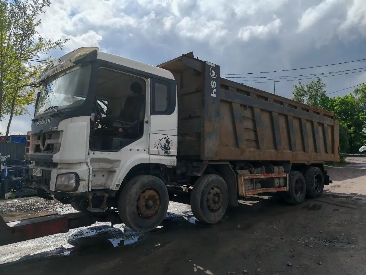 Shacman SX33186V366 8x4 Самосвал