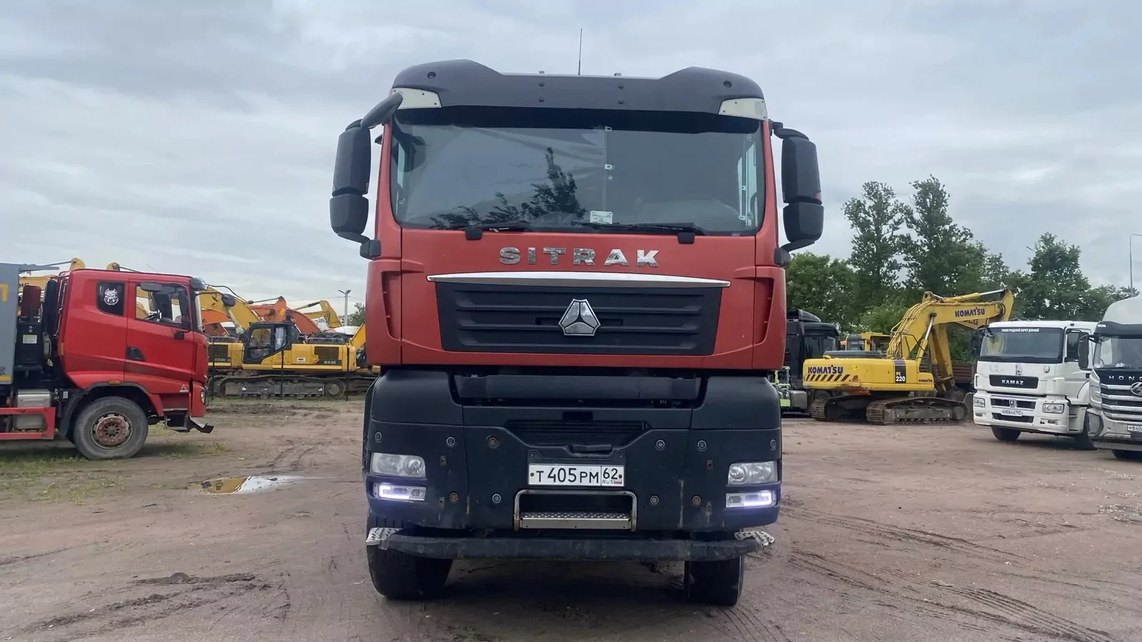 SITRAK C7H 8x4 Самосвал