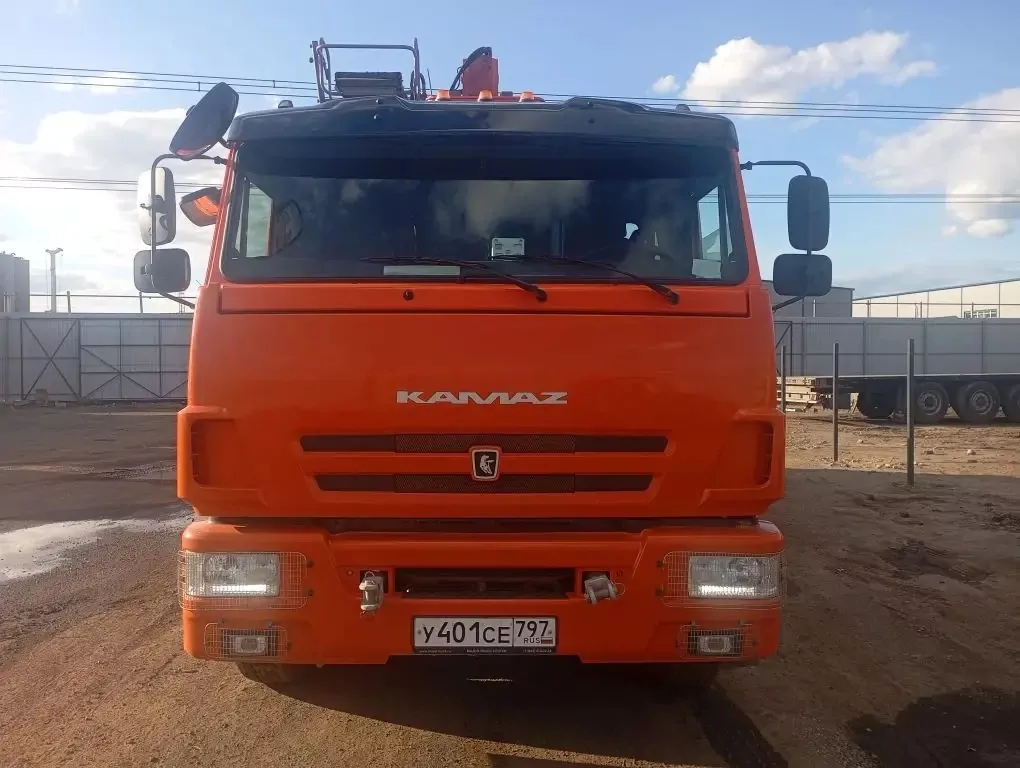 КамАЗ 65115 6x4 Бортовой с КМУ