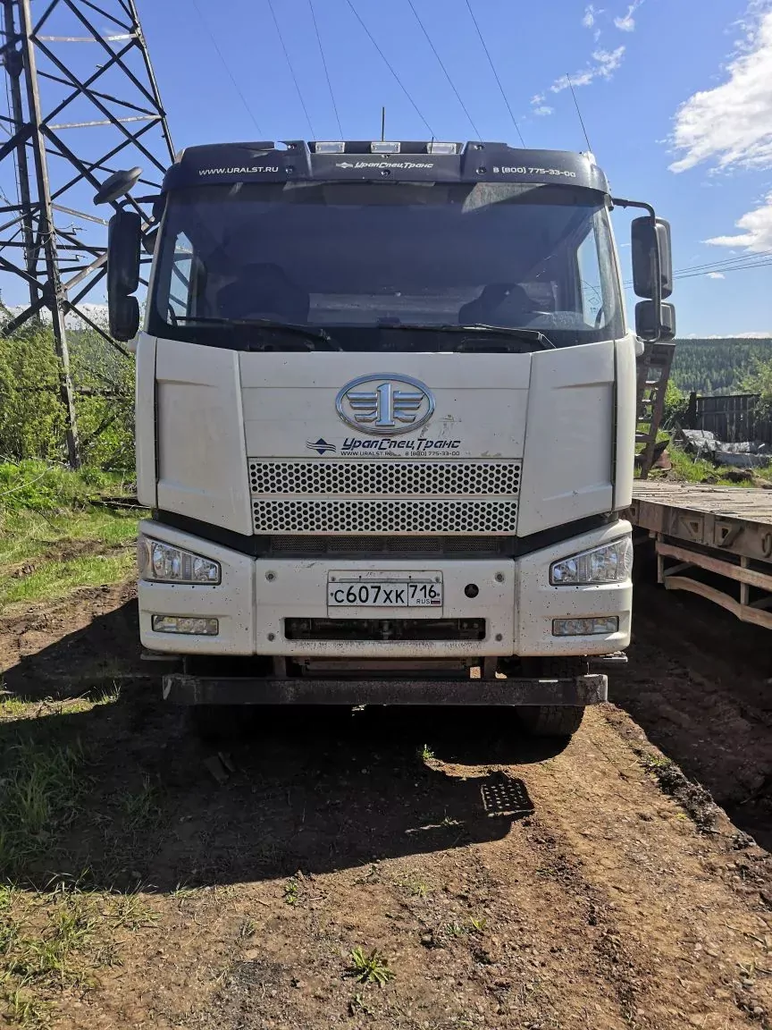 FAW J6 6x6 Цистерна коммунальная