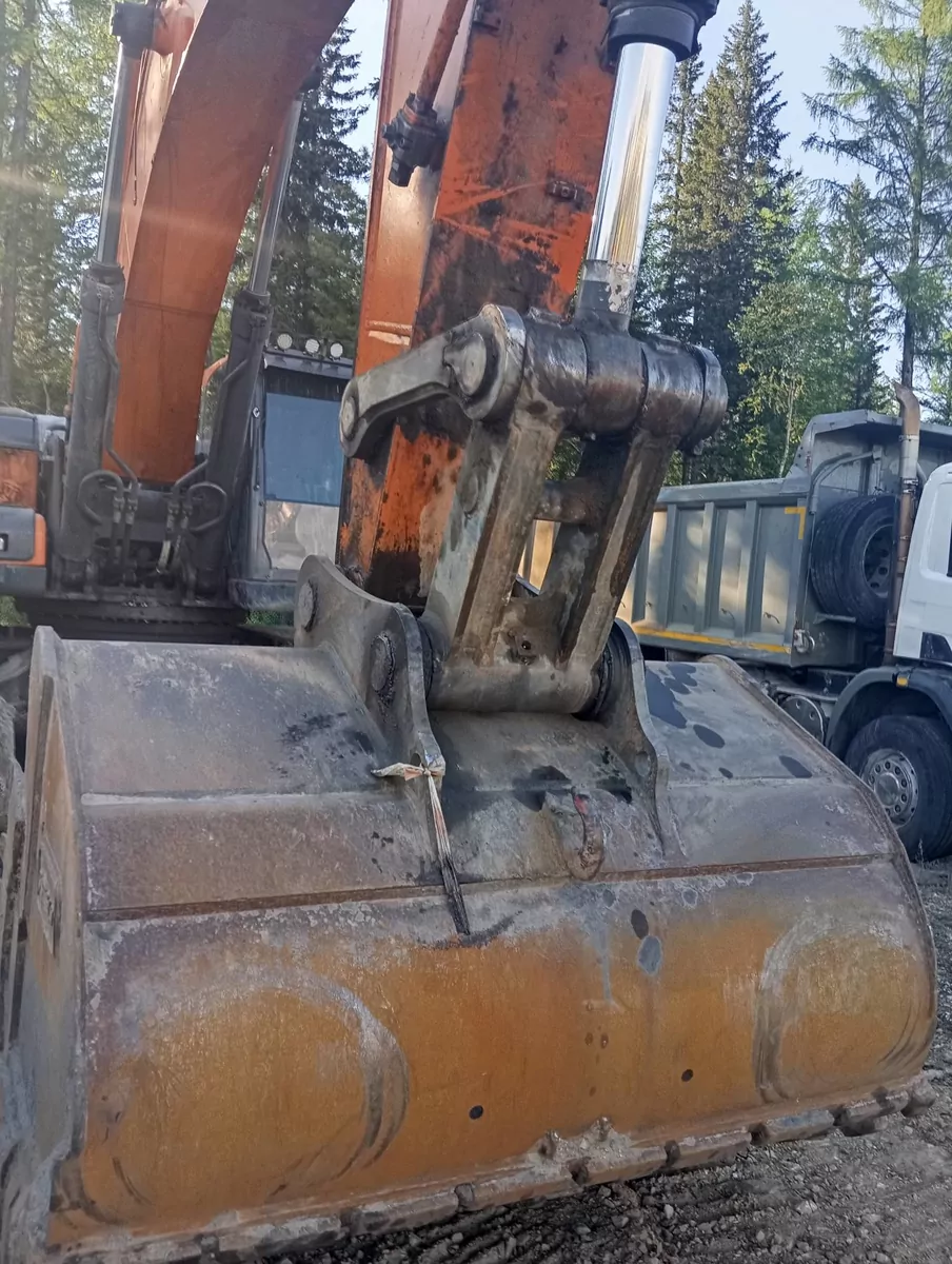 Doosan DX530 Экскаватор