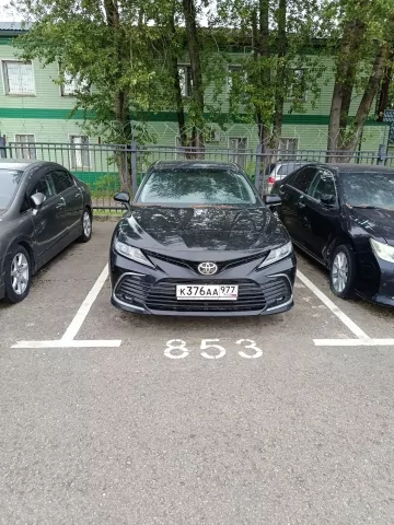 Toyota CAMRY