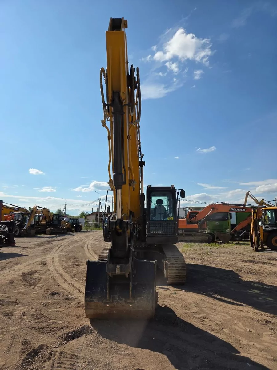 XCMG XE225 Экскаватор
