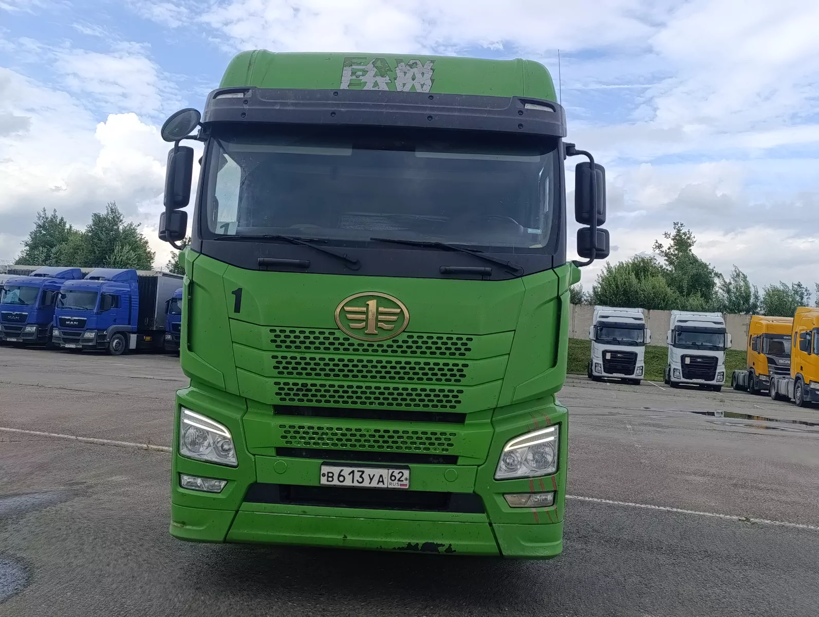 FAW JH6 6x4 Седельный тягач