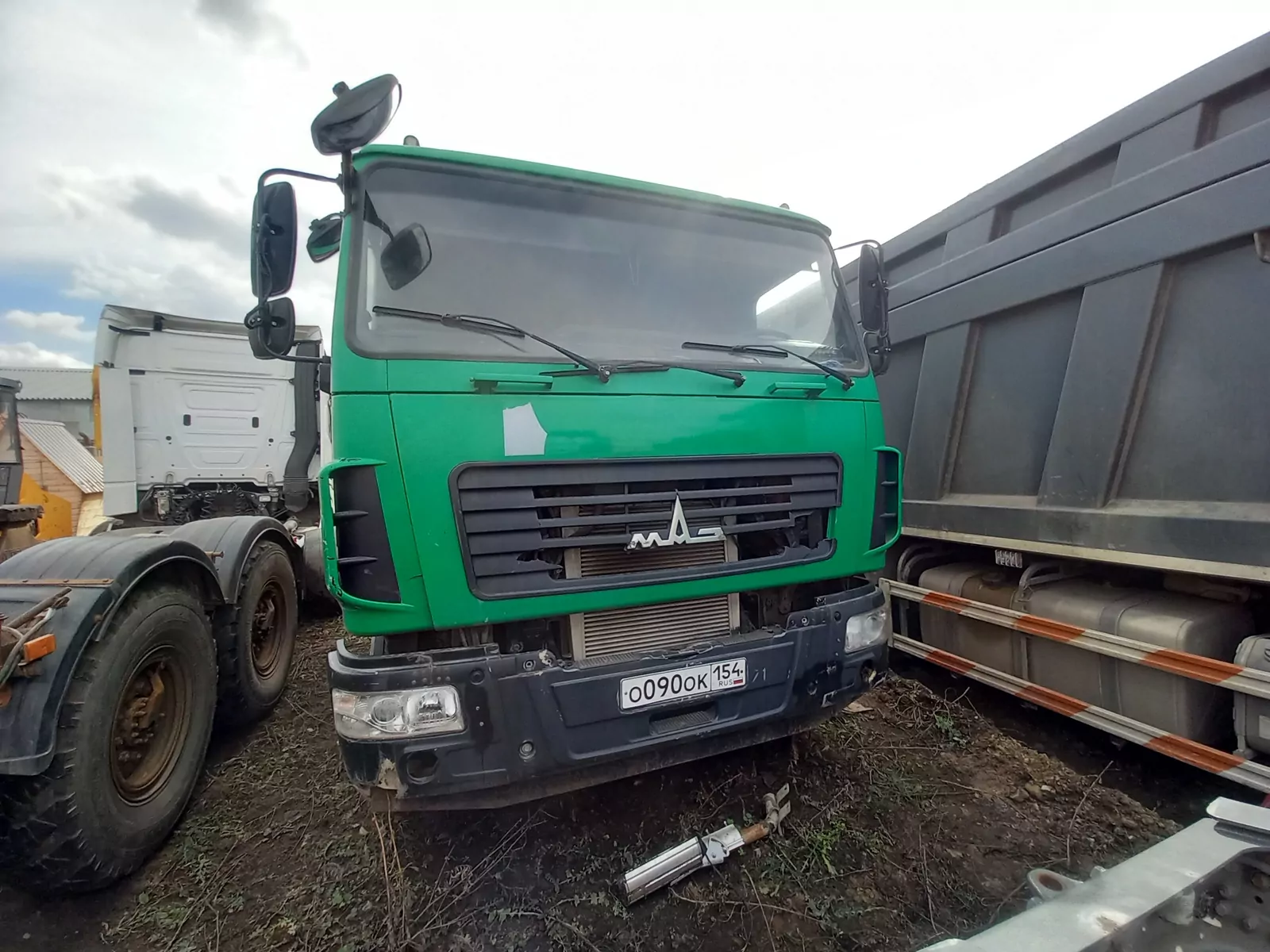 Мценский завод Коммаш КО-427-90 на шасси МАЗ 6312 6x4 Мусоровоз
