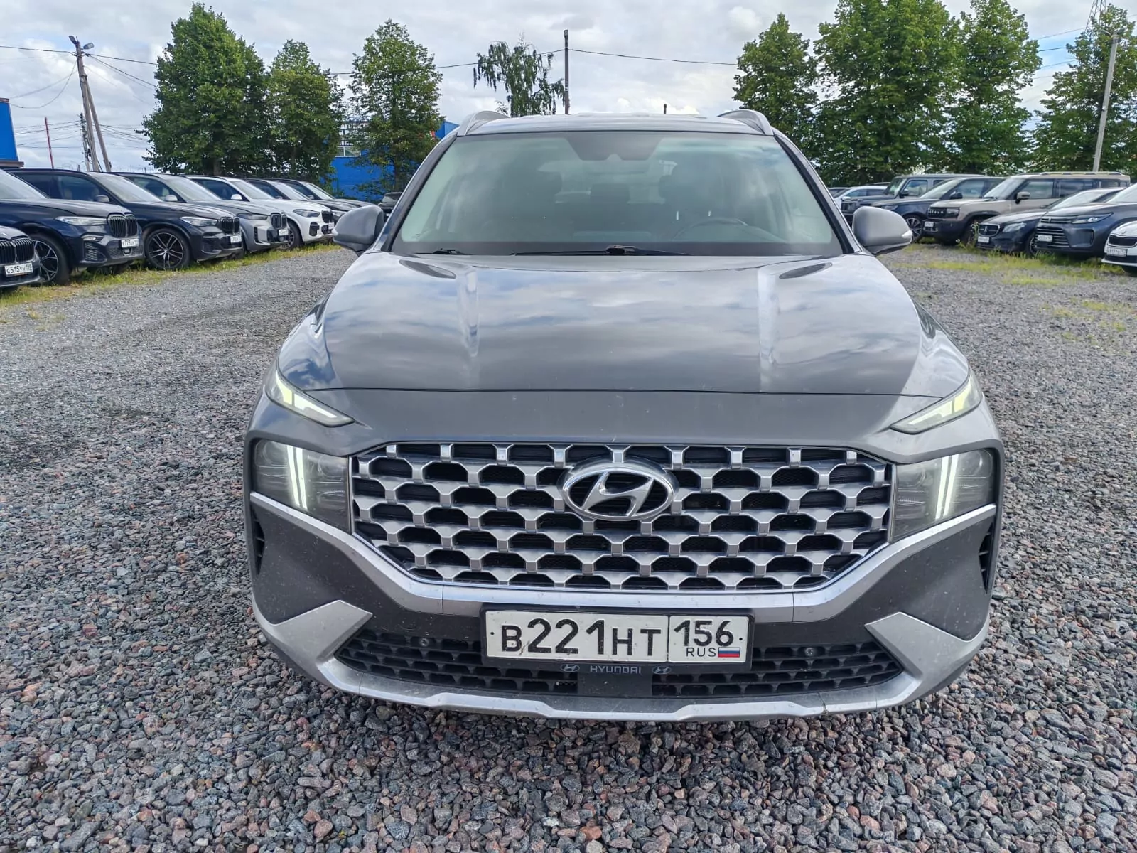 Hyundai SANTA FE