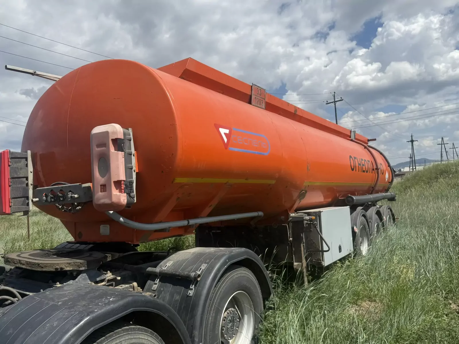 Сеспель SF33 Полуприцеп цистерна