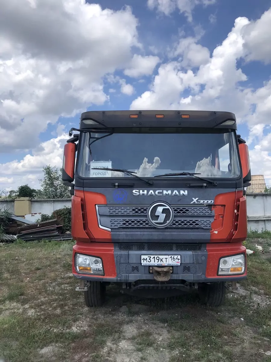 Shacman SX33186T366 8x4 Самосвал