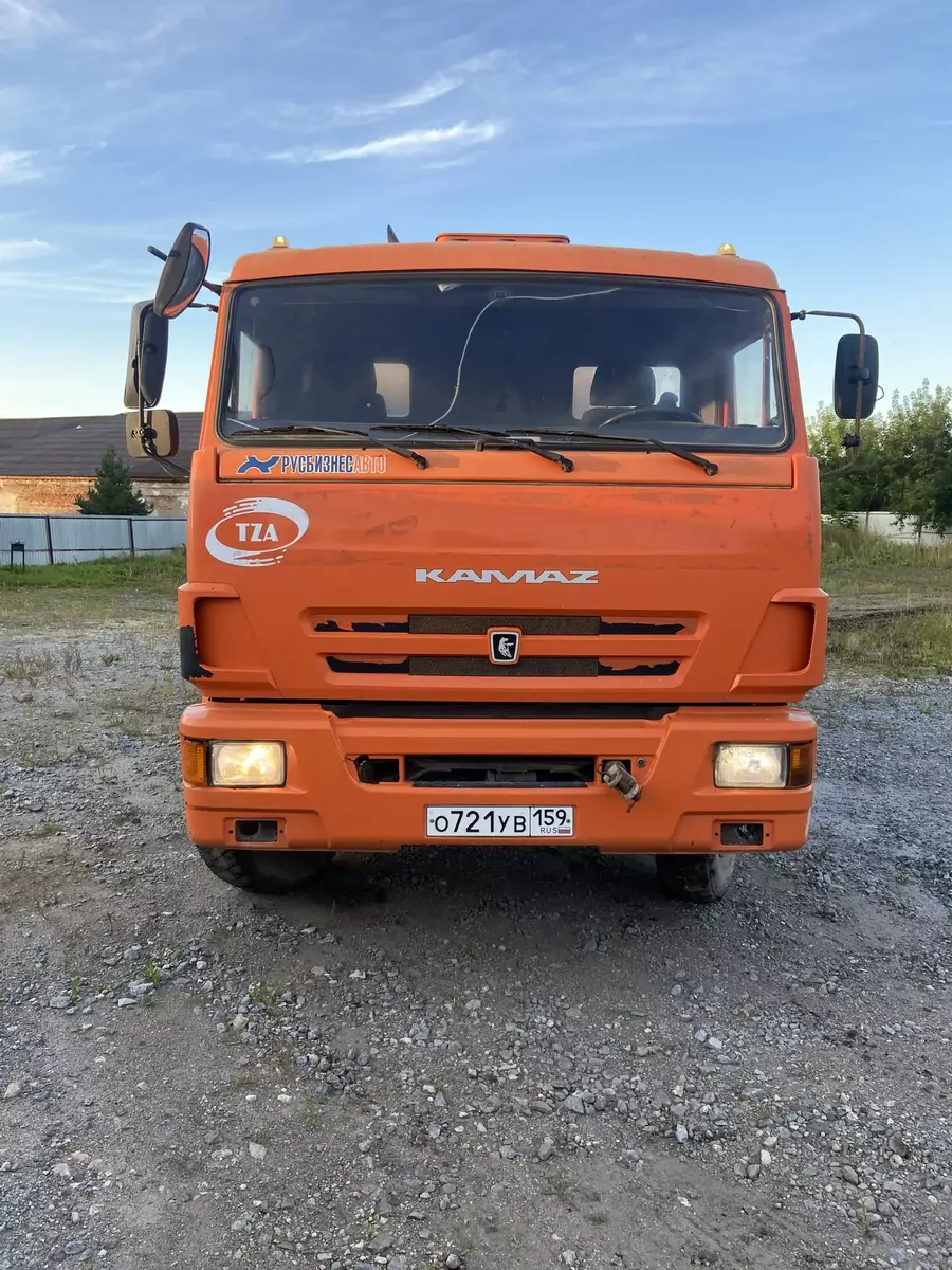 КамАЗ 6540 8x4 Автобетоносмеситель