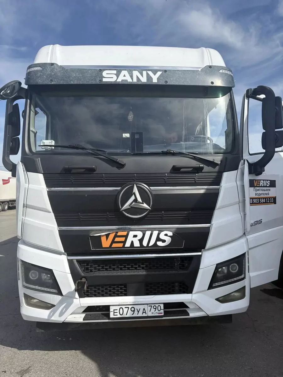 SANY D495AS 4x2 Седельный тягач