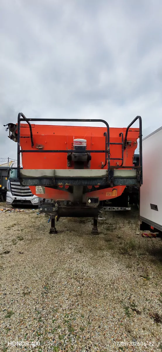 Wielton NW-3 Полуприцеп самосвальный