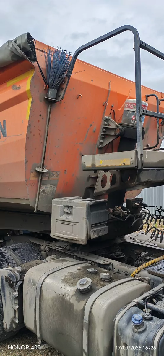 Wielton NW-3 Полуприцеп самосвальный