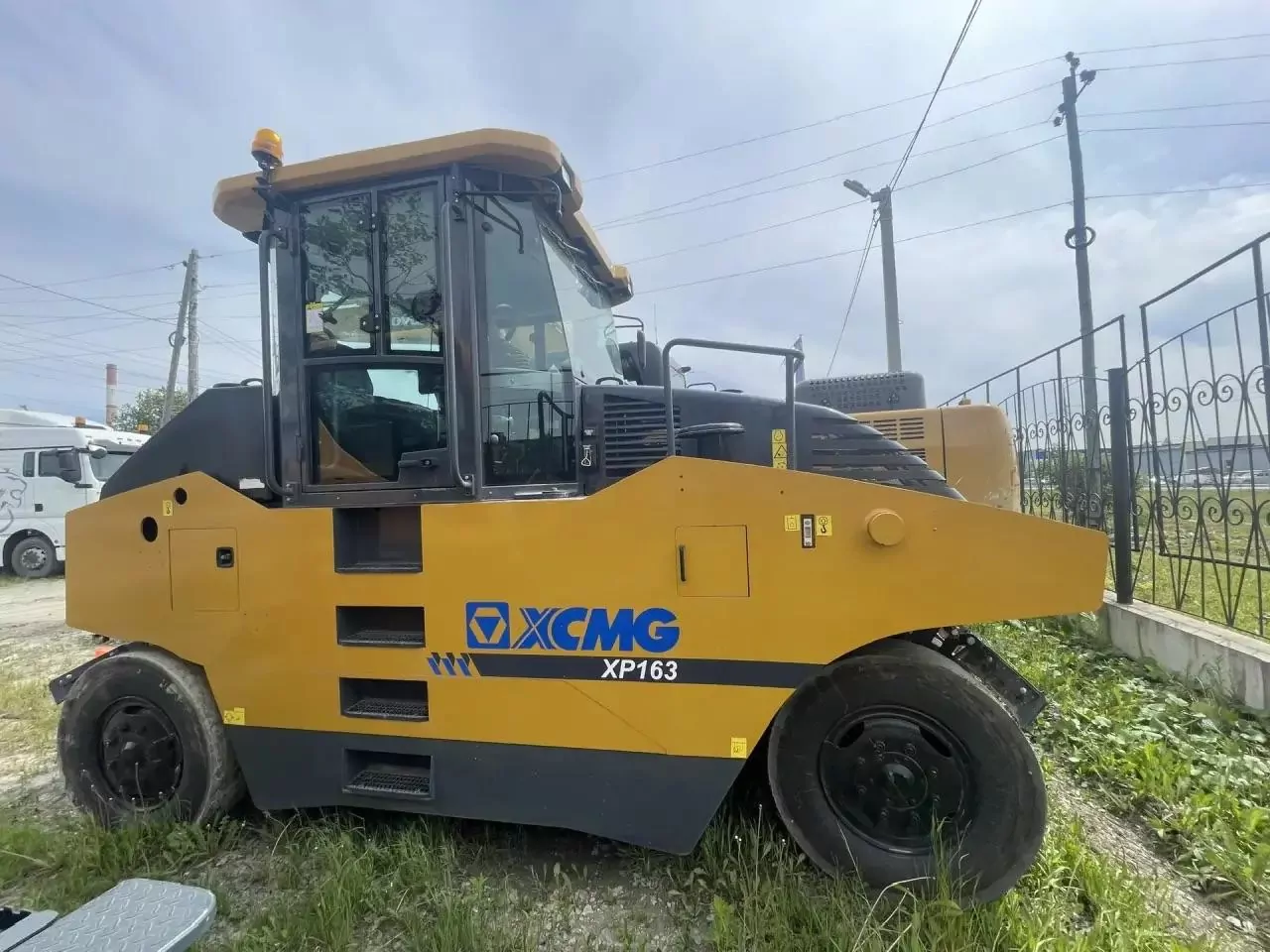 XCMG XP163 Каток