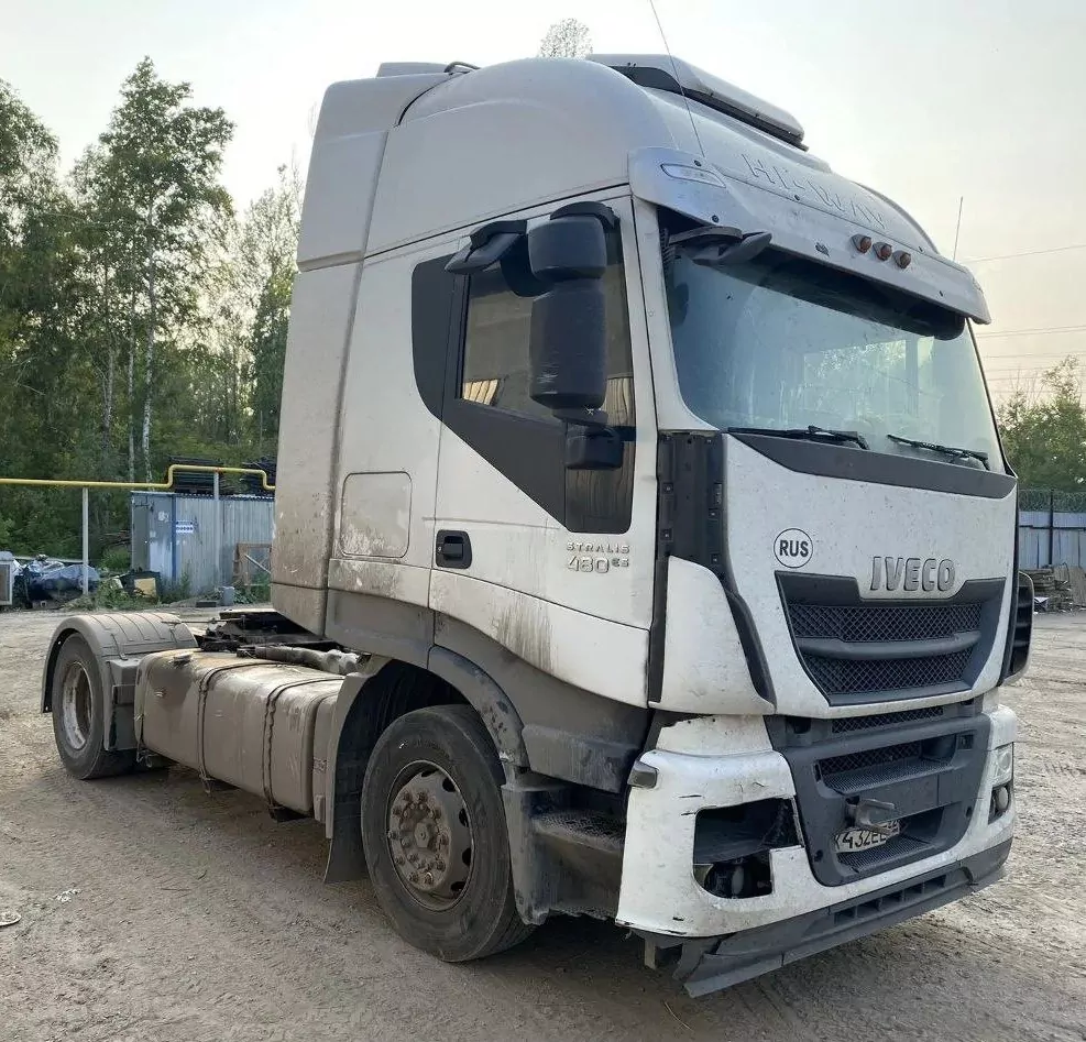 IVECO STRALIS 4x2 Седельный тягач