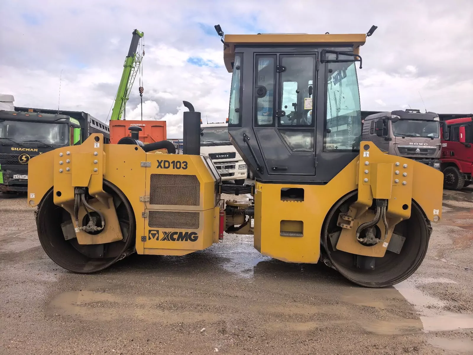 XCMG XD103 Каток