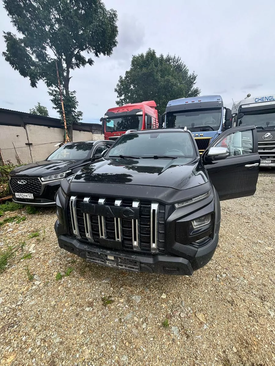 JAC T9