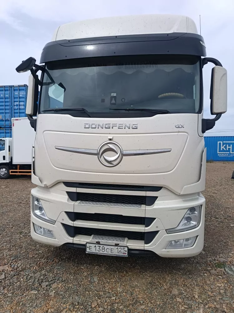 DongFeng GX 4x2 Седельный тягач