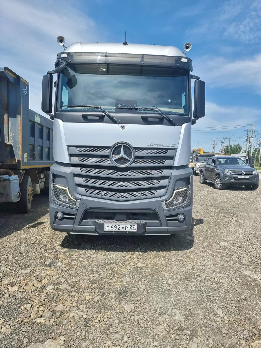 Mercedes-Benz Actros C 6x4 Седельный тягач