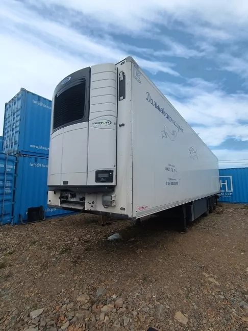 Schmitz Cargobull SKO24 Полуприцеп изотермический/рефрижератор