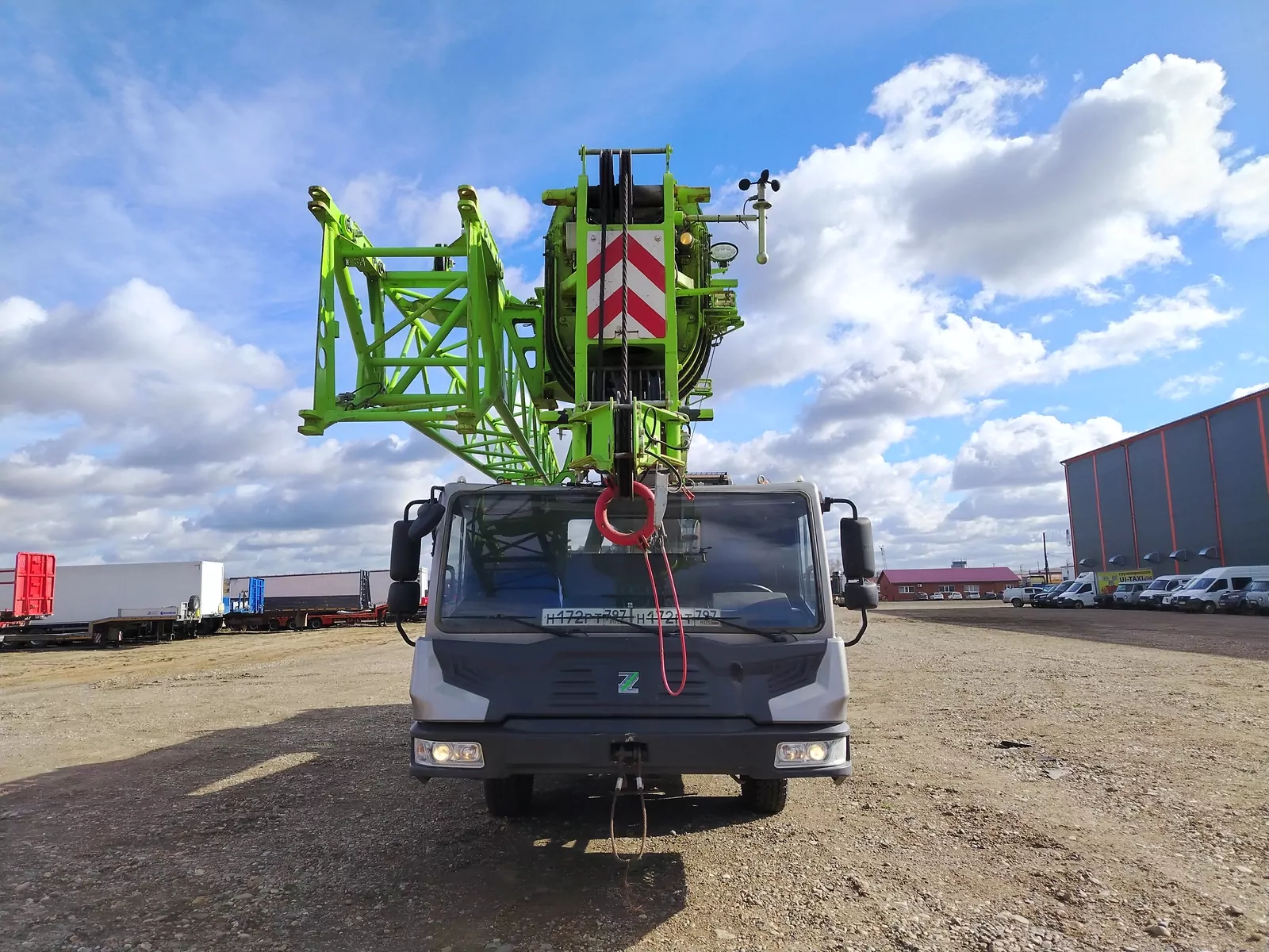 Zoomlion ZTC300V 6x4 Автокран