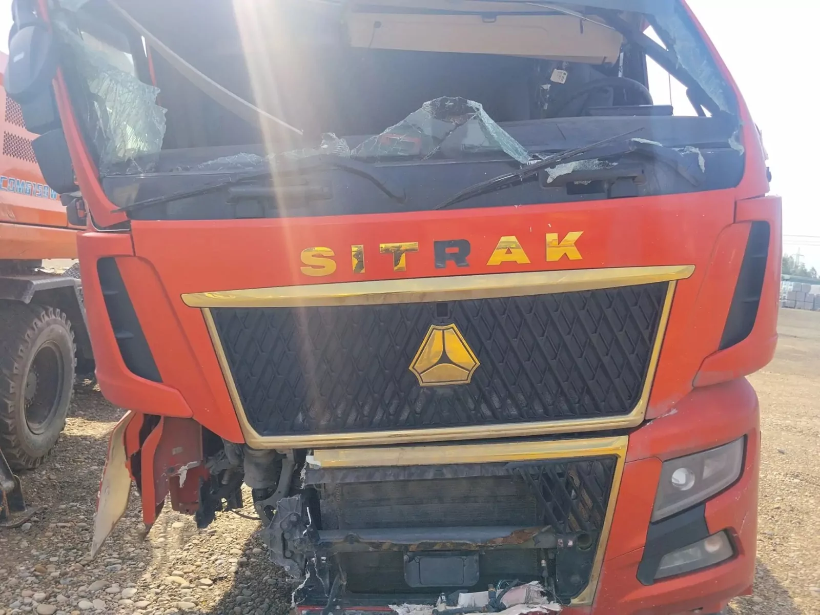 SITRAK C7H MAX 4x2 Седельный тягач