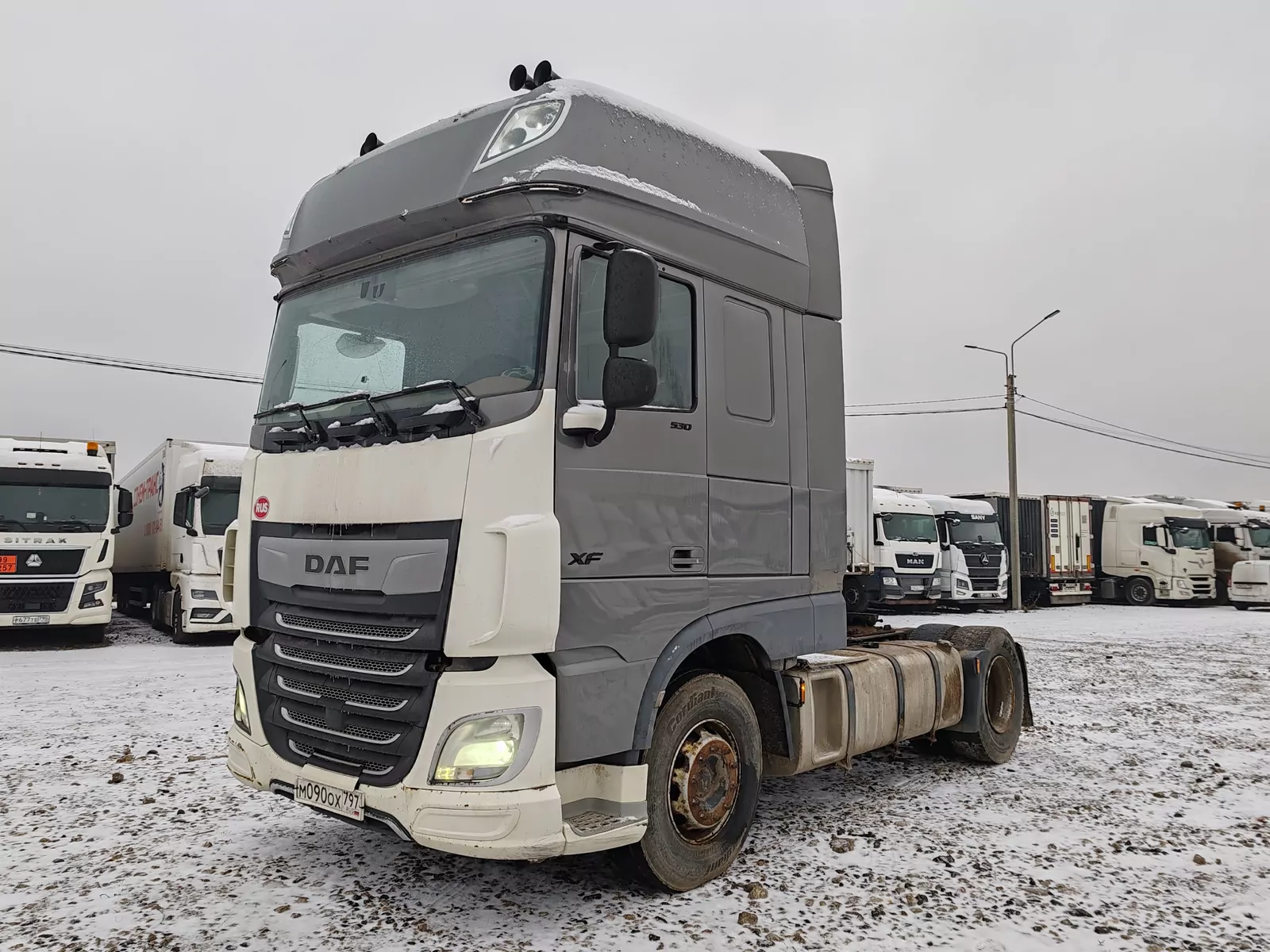 DAF XF 4x2 Седельный тягач