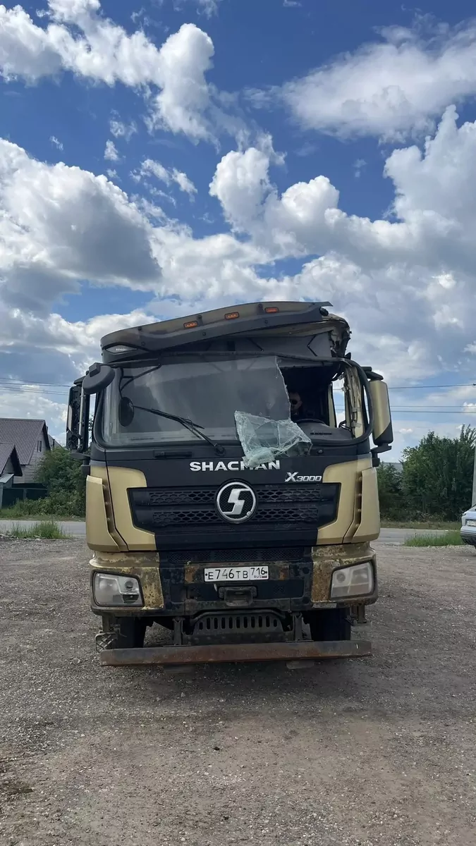 Shacman SX32586T384C 6x4 Самосвал