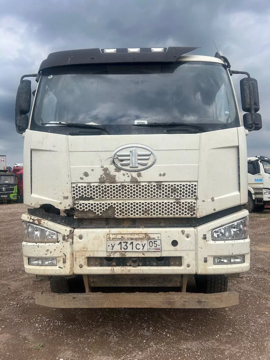 FAW J6 8x4 Самосвал