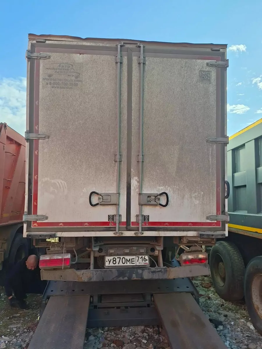 DongFeng Z55 Изотермический/рефрижератор