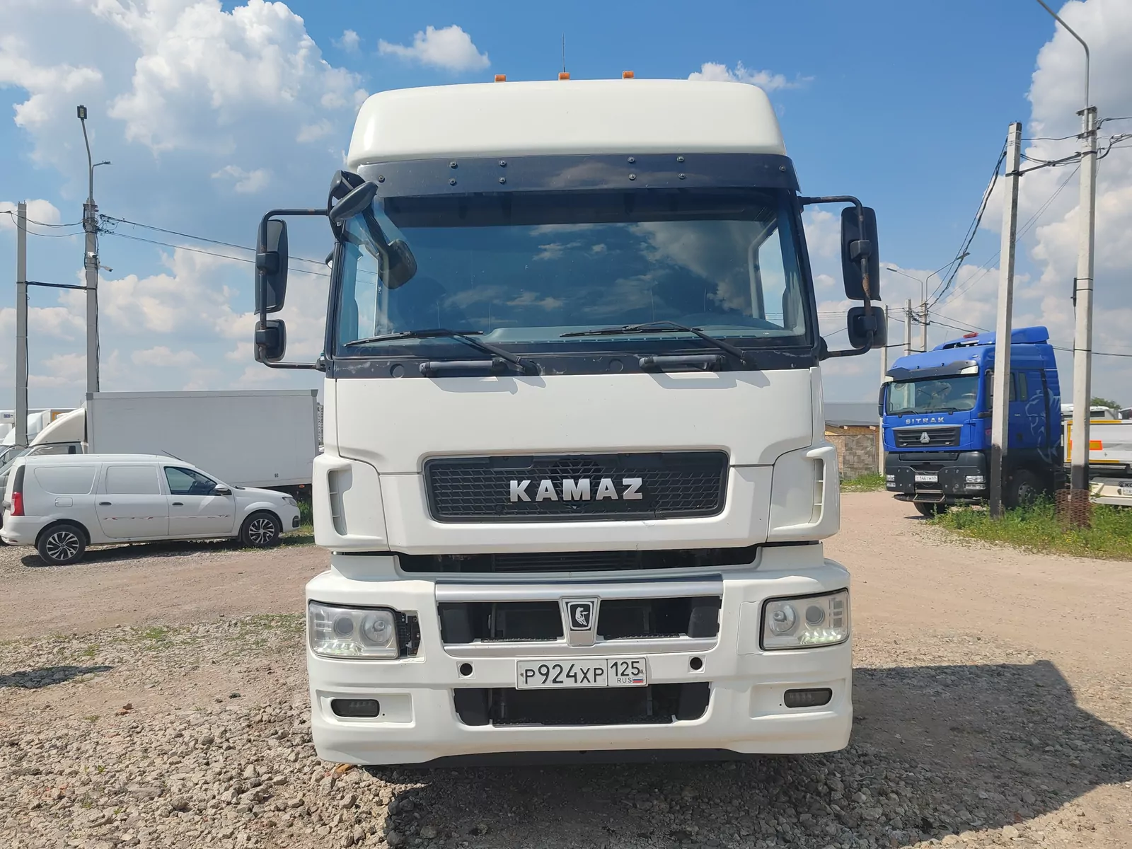 КамАЗ 5490 4x2 Седельный тягач
