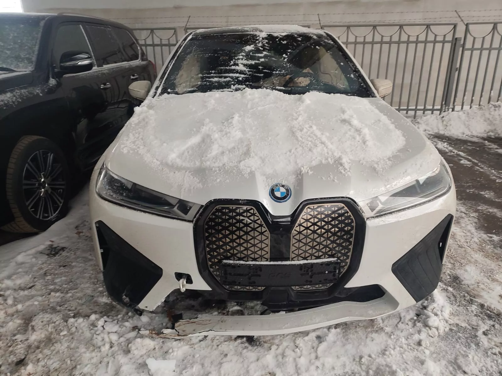 BMW iX