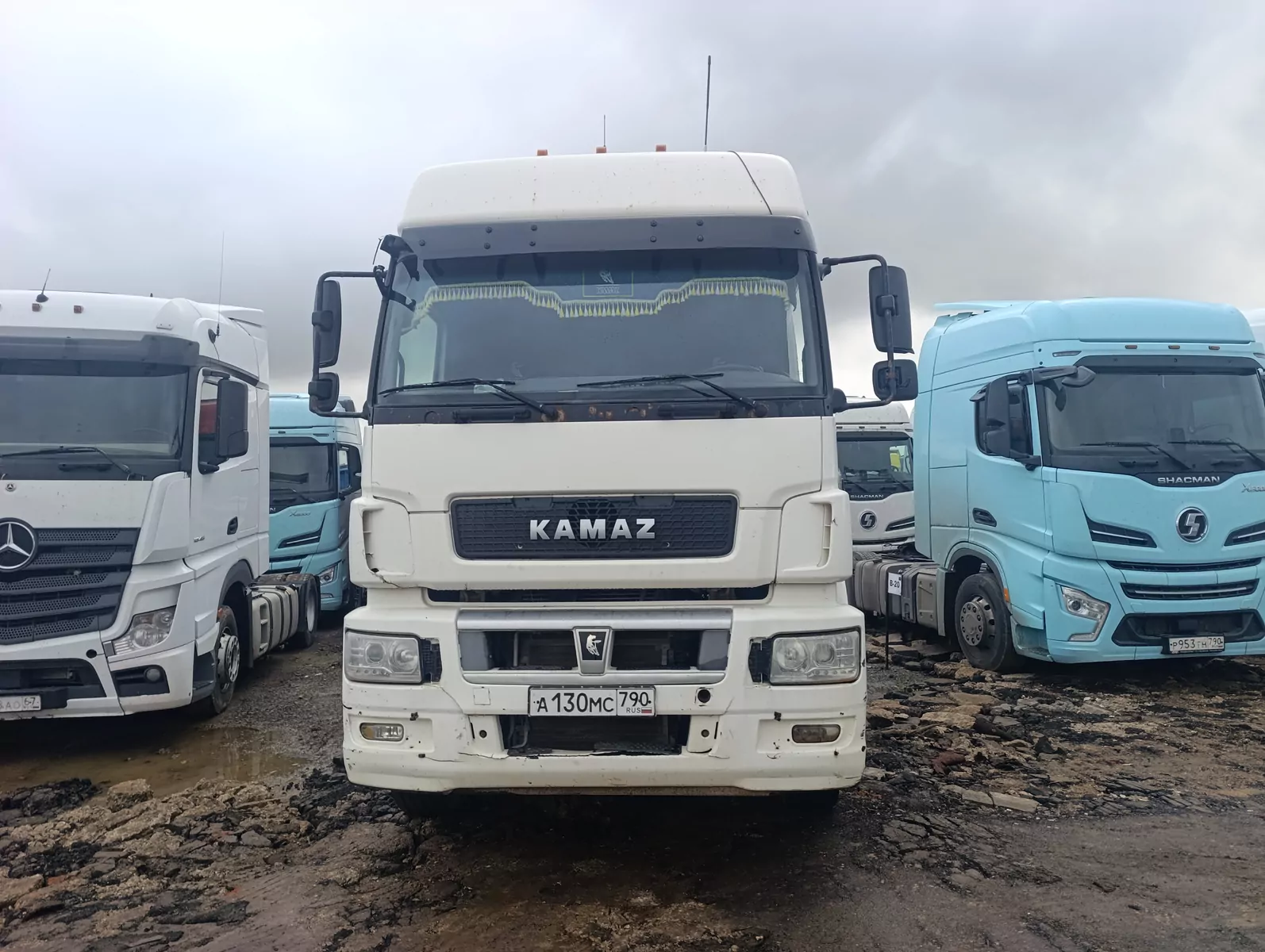 КамАЗ 5490 4x2 Седельный тягач