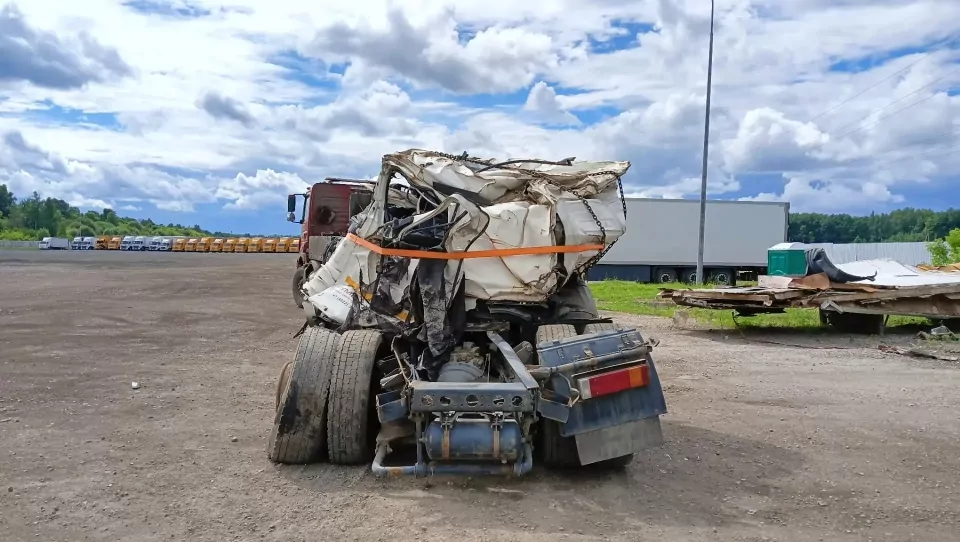 КамАЗ 5490 4x2 Седельный тягач