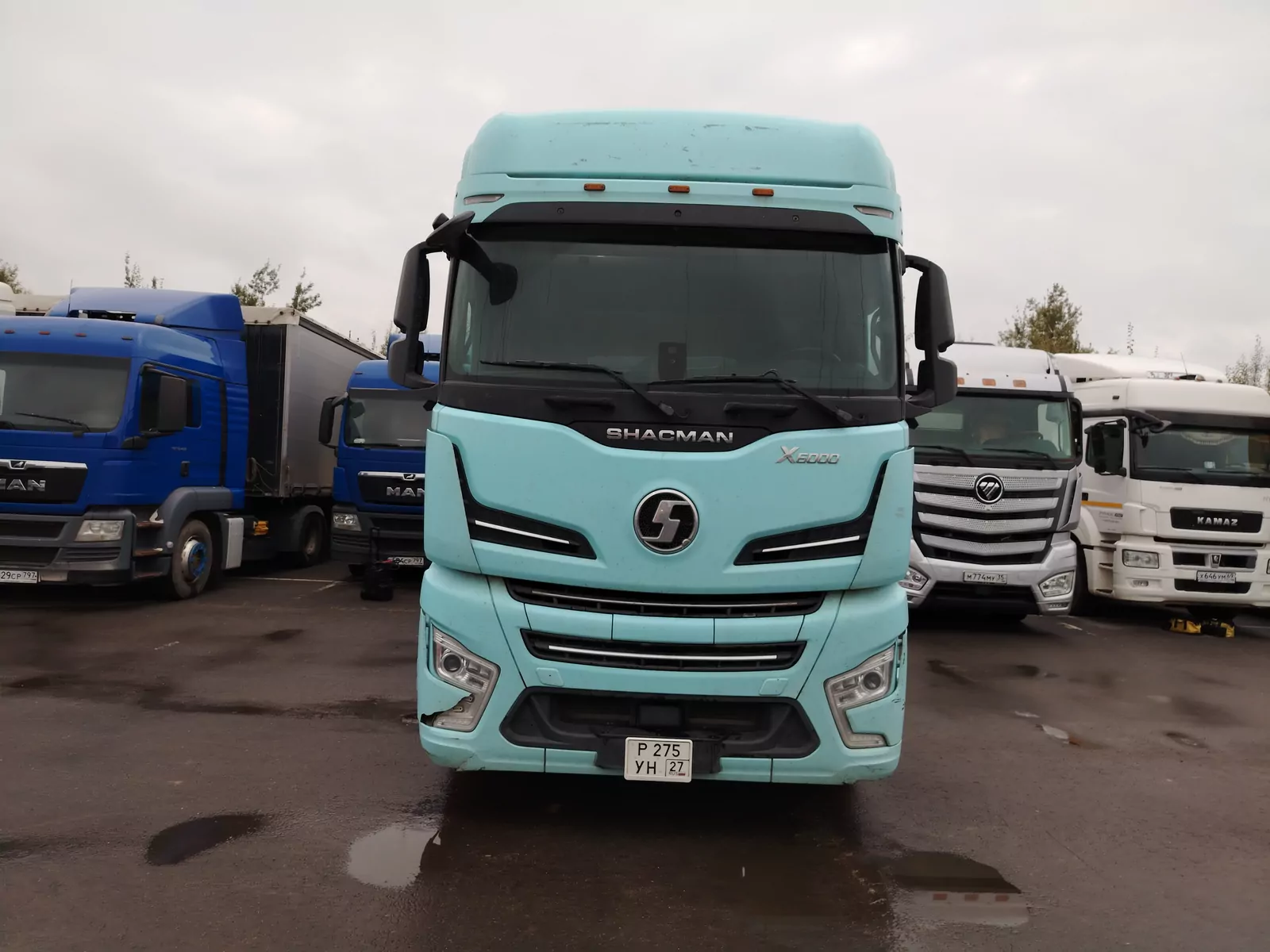 Shacman (Shaanxi) SX4188YY381 4x2 Седельный тягач