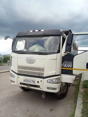 FAW J6 8x4 Самосвал